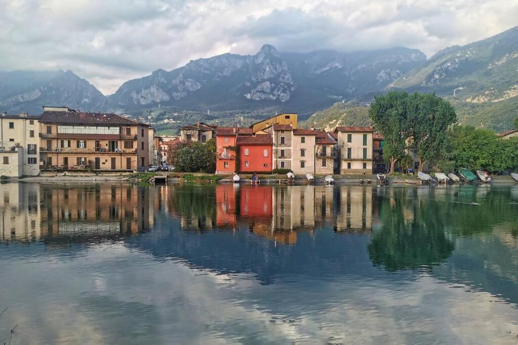 The River Nest Lasnigo Экстерьер фото